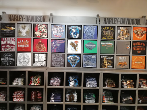 Harley-Davidson Dealer «California Harley-Davidson», reviews and photos, 1517 Pacific Coast Hwy, Harbor City, CA 90710, USA