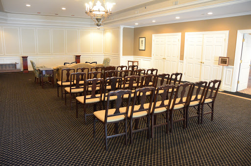 Funeral Home «Sullivan Funeral Home & Cremation Services», reviews and photos, 60 S Grant St, Hinsdale, IL 60521, USA