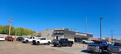 Truck Dealer «Truckmasters Truck & Car Sales», reviews and photos, 3152 E Bell Rd, Phoenix, AZ 85032, USA