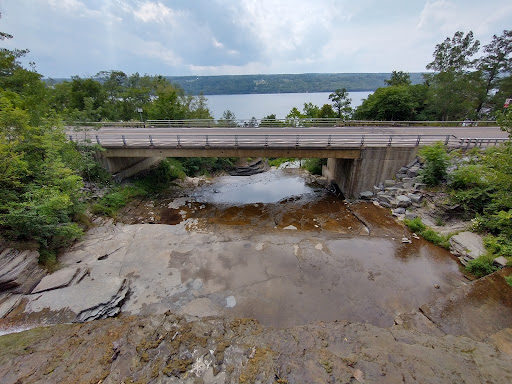 Hector Falls