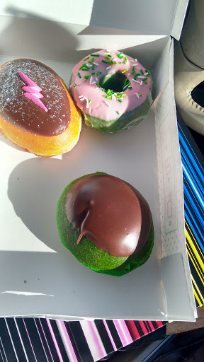 Donut Shop «Krispy Kreme Buford», reviews and photos, 3387 Buford Dr NE, Buford, GA 30519, USA