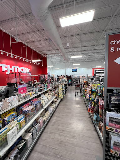 Department Store «T.J. Maxx», reviews and photos, 1850 Rio Hill Center, Charlottesville, VA 22901, USA