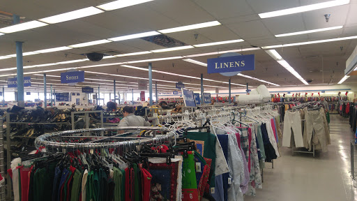 Thrift Store «Goodwill Industries of Middle Tennessee», reviews and photos, 5412 Charlotte Ave, Nashville, TN 37209, USA
