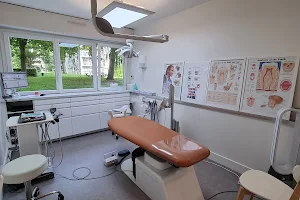 Orthodontiste Vélizy - Marina Le Marié image