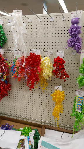 Dollar Store «Dollar Tree», reviews and photos, 646 Stewart Ave, Garden City, NY 11530, USA