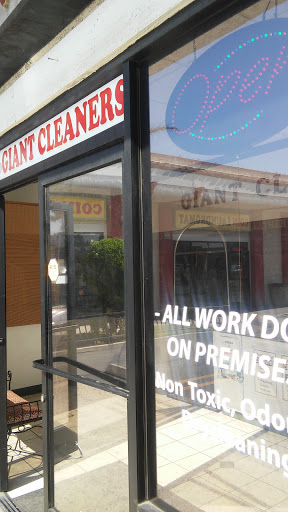 Dry Cleaner «Giant Cleaners», reviews and photos, 21950 S Avalon Blvd # E, Carson, CA 90745, USA