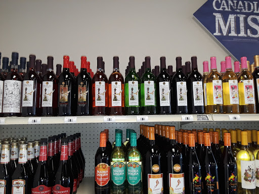 Liquor Store «Mammoth Liquors», reviews and photos, 101 Gardner Ln, Cave City, KY 42127, USA