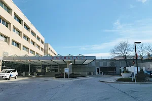 Glenbrook Hospital Emergency Department image