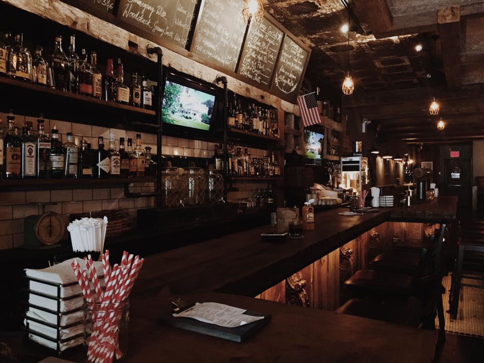 Maggie Mae's Bar