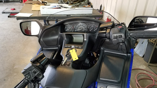 Motorcycle Dealer «Station Park Honda Powersports & RV center», reviews and photos, 830 S 9th St, Louisville, KY 40203, USA