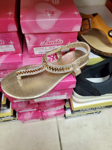 Shoe Store «Niebla Shoes #2», reviews and photos, 1767 W 37th St, Hialeah, FL 33012, USA