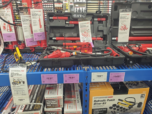 Shopping Mall «Route 6 Mall», reviews and photos, 650 Old Willow Ave, Honesdale, PA 18431, USA