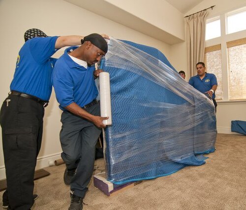 Moving Company «Camelot Moving & Storage», reviews and photos, 28040 Industry Dr, Valencia, CA 91355, USA