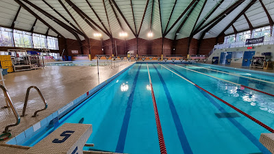 Piscine du Colombier à Créteil