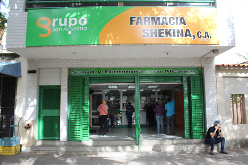 Farmacia Shekina - Grupo San Anselmo