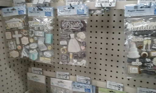 Craft Store «Michaels», reviews and photos, 79 Turnpike Square, Milford, CT 06460, USA