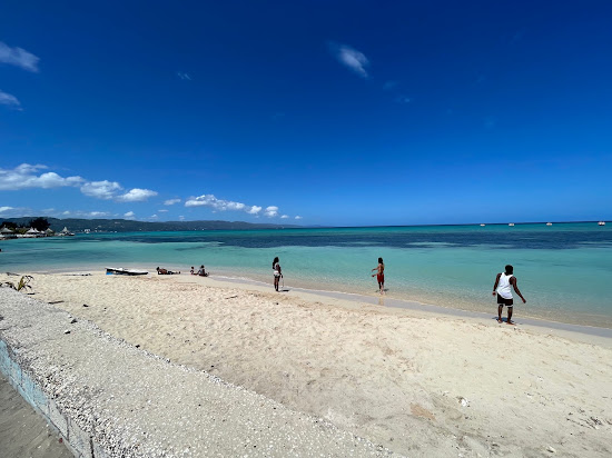 Dead End Beach