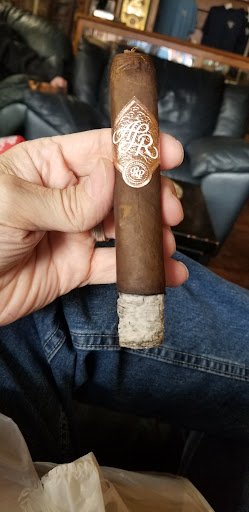 Tobacco Shop «Leaf & Bean Co», reviews and photos, 3525 Washington Rd, McMurray, PA 15317, USA