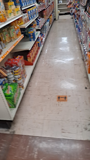 Dollar Store «FAMILY DOLLAR», reviews and photos, 1313 N Lewis Ave, Waukegan, IL 60085, USA