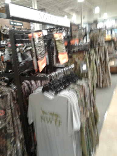 Outdoor Sports Store «Field & Stream», reviews and photos, 800 Brevard Rd #901, Asheville, NC 28806, USA