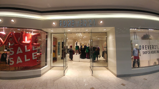Forever 21, 300 Monticello Ave #255, Norfolk, VA 23510, USA, 