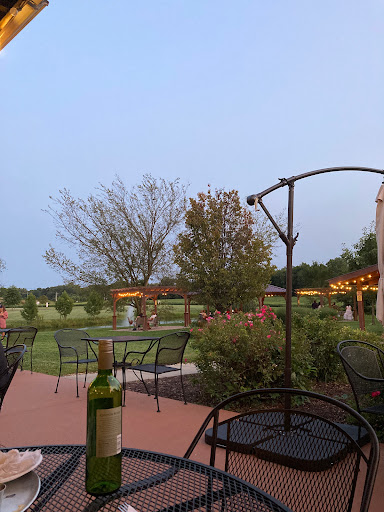 Winery «The Weingarten», reviews and photos, 1780 IL-15, Belleville, IL 62221, USA