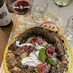 Photo n°2 de l'avis de Gauthier. fait le 31/12/2021 à 21:09 sur le  Mariuccia à Rome