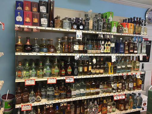 Liquor Store «Island Liquors», reviews and photos, 70 Pope Ave D, Hilton Head Island, SC 29928, USA
