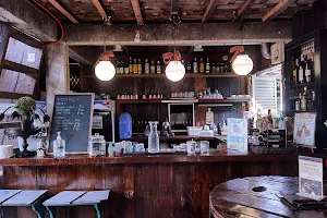 LARGA Café by Pokritas image