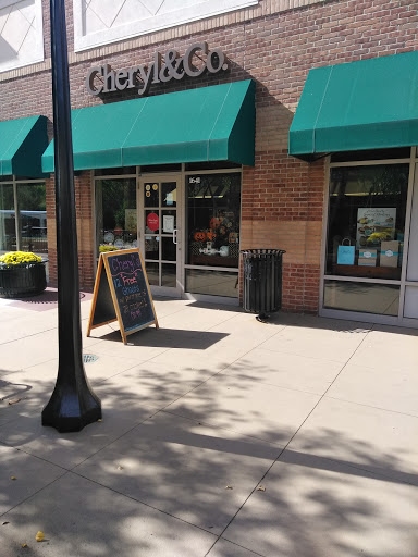 Shopping Mall «Shops On Lane Avenue», reviews and photos, 1675 W Lane Ave, Upper Arlington, OH 43221, USA