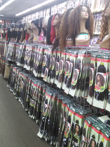 Beauty Supply Store «Chicago Beauty Supply», reviews and photos, 5600 W Chicago Ave, Chicago, IL 60651, USA