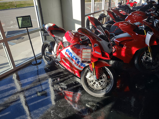 Used Motorcycle Dealer «Next Motorcycle Tampa», reviews and photos, 7002 E Adamo Dr, Tampa, FL 33619, USA