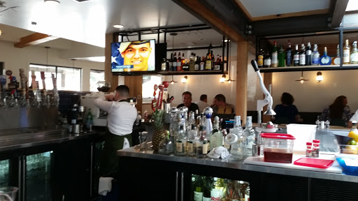 Shopping Mall «Carlmont Village Shopping Center», reviews and photos, 1049 Alameda de las Pulgas, Belmont, CA 94002, USA