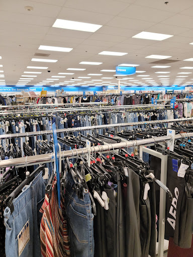 Clothing Store «Ross Dress for Less», reviews and photos, 1700 Lake Woodlands Dr, The Woodlands, TX 77380, USA
