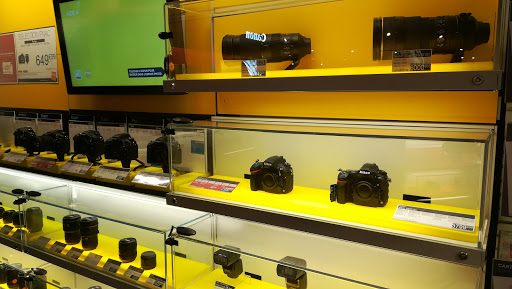 Camera shops in Toulouse