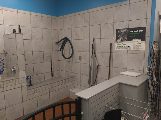 Pet Supply Store «Pet Supplies Plus», reviews and photos, 211 Golden Isles Plaza, Brunswick, GA 31520, USA