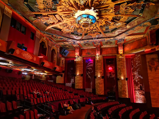 Family theaters in Los Angeles