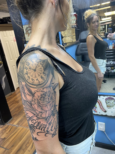 Tattoo Shop «Sacred Harp Tattoo», reviews and photos, 94 Boston St, Salem, MA 01970, USA