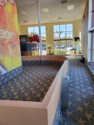 Gym «LA Fitness», reviews and photos, 2355 Compton Ave, Corona, CA 92881, USA