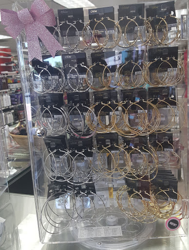 Beauty Supply Store «United Beauty Supply, Hair Extension & Wigs», reviews and photos, 1120 S Country Club Dr, Mesa, AZ 85210, USA