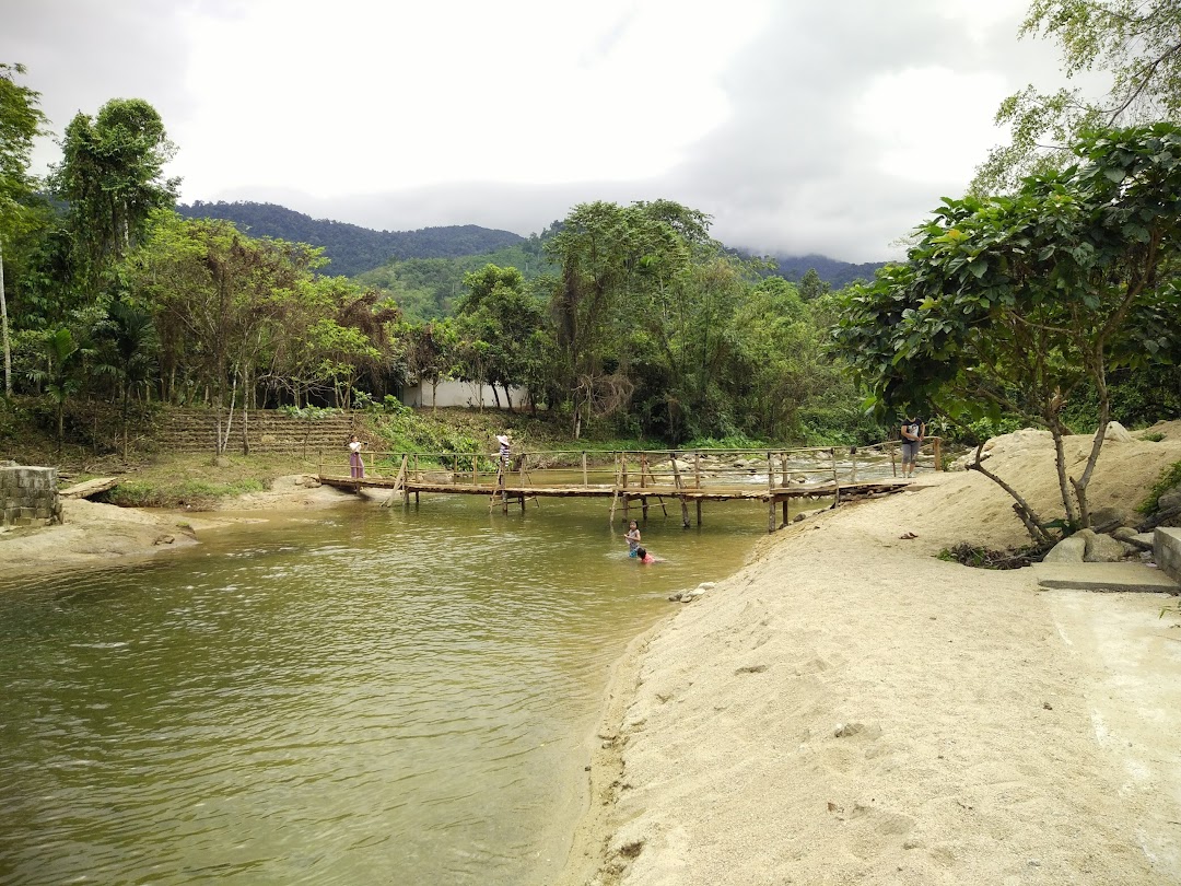 อนุสรณ์สถานขุนพันรักษ์ราชเดช