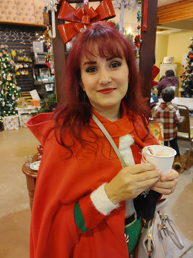 Gift Shop «Sleighbells Of Sherwood (Seasonal Business Open July1-December 23)», reviews and photos, 23855 SW 195th Pl, Sherwood, OR 97140, USA