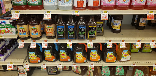 Shopping Mall «Plymouth Square Shopping Center», reviews and photos, 200 Ridge Pike, Conshohocken, PA 19428, USA