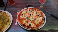 Pizza du Restaurant italien Aux Trois Goûts - Eckbolsheim - n°10