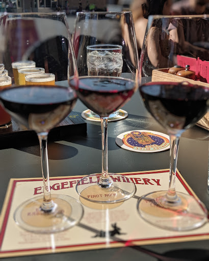 Pub «McMenamins Bagdad Theater & Pub», reviews and photos, 3702 SE Hawthorne Blvd, Portland, OR 97214, USA