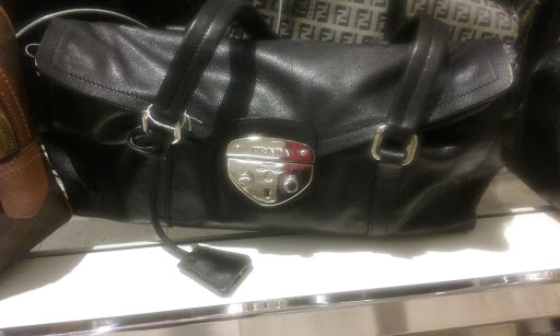 Department Store «Lord & Taylor», reviews and photos, 400 W Farms Mall, Farmington, CT 06032, USA