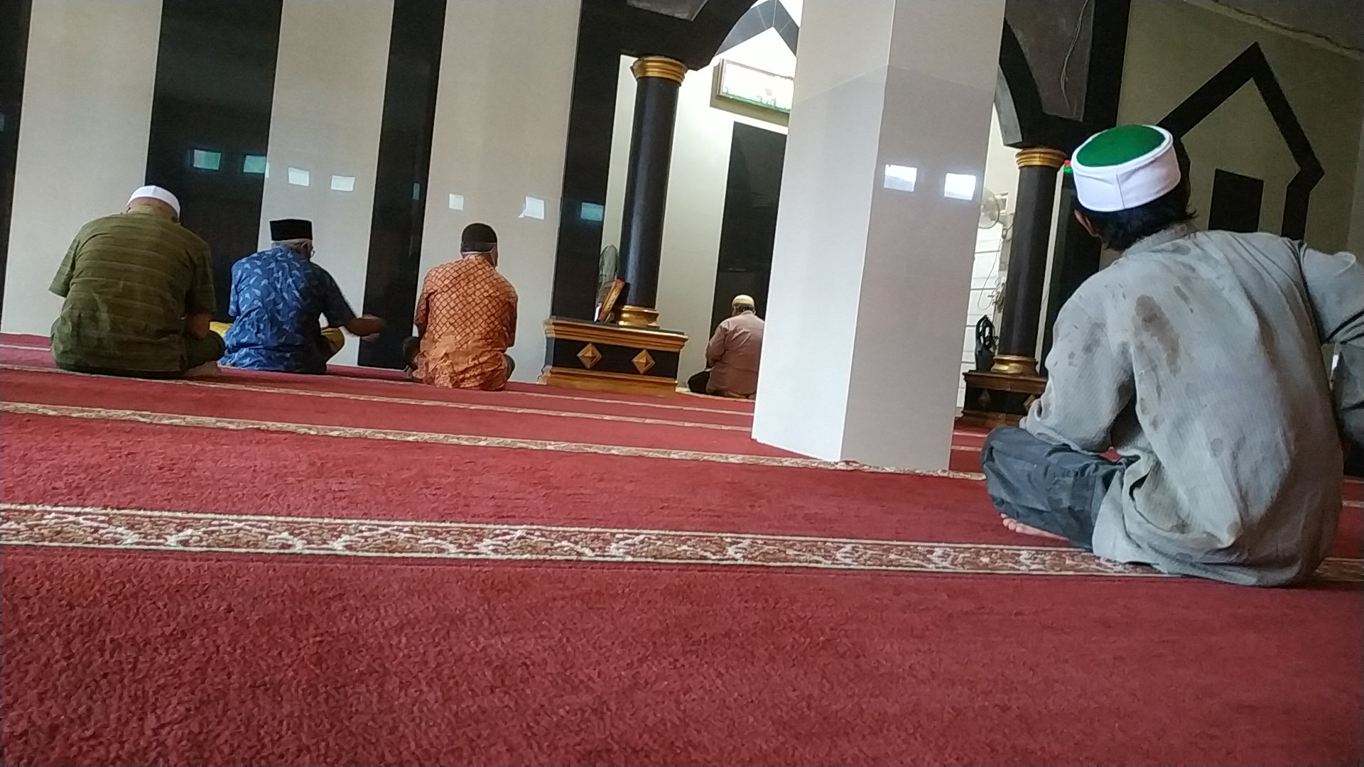 Gambar Masjid Nurul Iman - Simpang Asrama 12