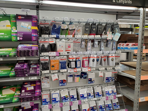 Office Supply Store «Staples», reviews and photos, 2840 E Germann Rd, Chandler, AZ 85286, USA