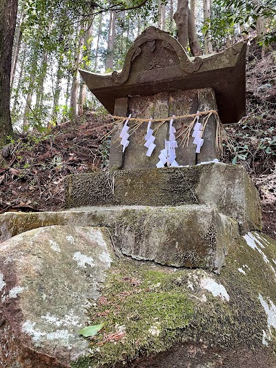 緩木社元宮