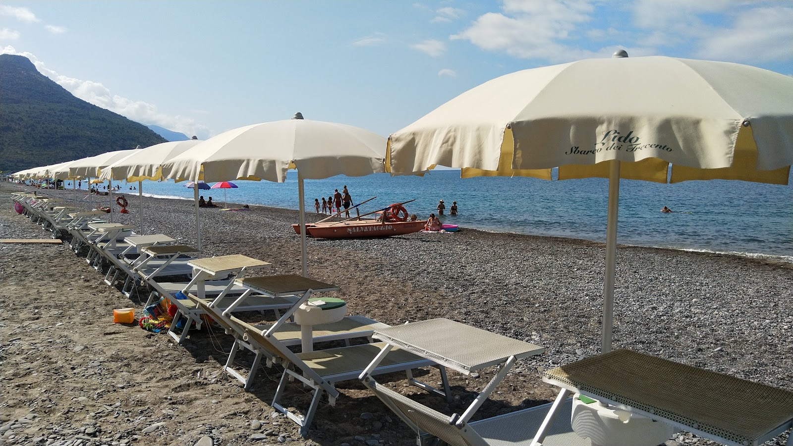 Foto von Oliveto Beach teilweise ferienortbereich